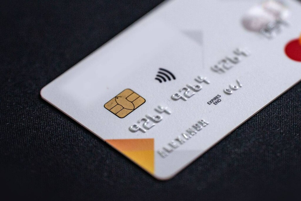 Jak działa karta kredytowa Santander w codziennych zakupach?