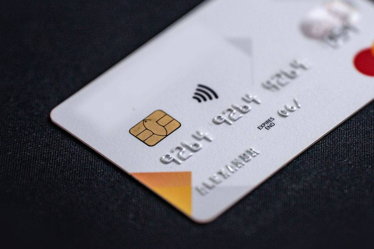 Jak działa karta kredytowa Santander w codziennych zakupach?